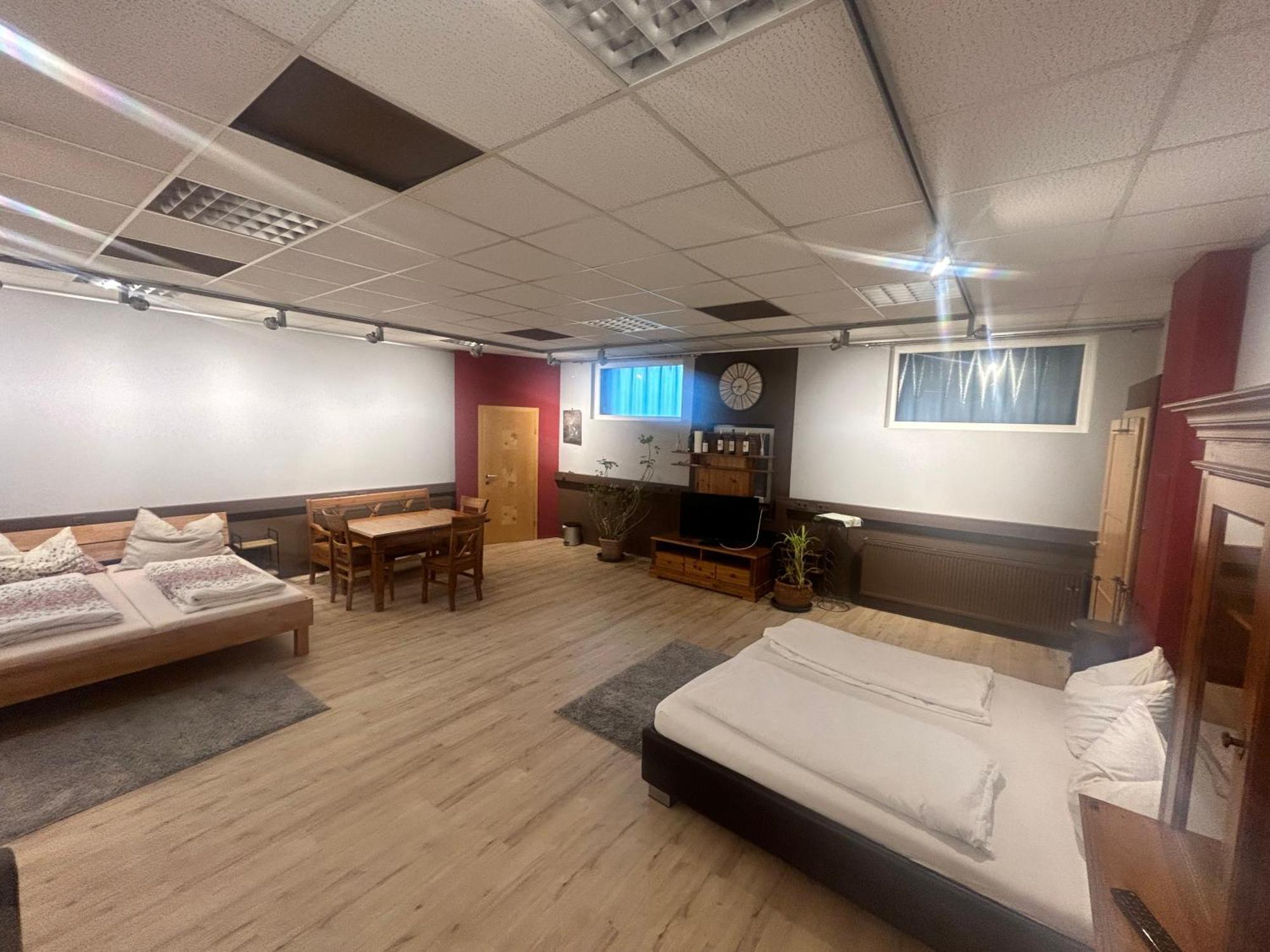 Nous Cafe & Restaurant Otel Krumnussbaum Dış mekan fotoğraf
